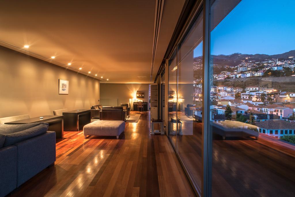 Arts In Penthouse Apartments Til Sol Funchal  Eksteriør billede