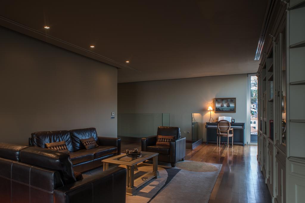 Arts In Penthouse Apartments Til Sol Funchal  Eksteriør billede