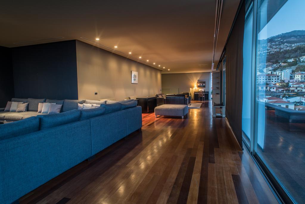 Arts In Penthouse Apartments Til Sol Funchal  Eksteriør billede